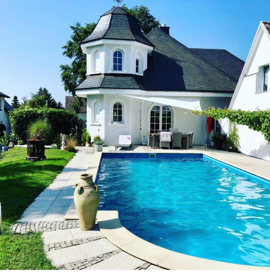 Апартаменты B Our Guest At New Flat Nearby Dresden !!!Pool!!! Frauendorf  Экстерьер фото